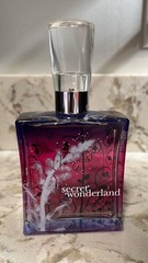 Bath & Body Works SECRET WONDERLAND 2.5oz /75ml Womens Perfume RARE Full Bottle