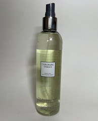 Vera Wang Embrace Green Tea and Pear Blossom, 8.1 oz *DOES NOT HAVE CAP*