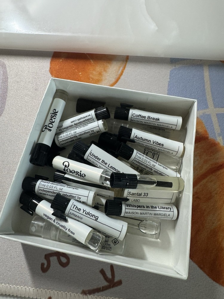 Scent Split 1 mL Perfumes Fragrances 22 Units Madison Margiela, Le Labo, Poesie