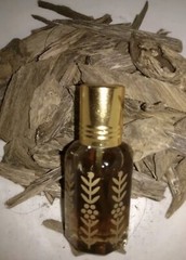 OUDH MUSK AL KAABA ARABIC MUSK PURE OUDH OIL 6 ML BOTTLE