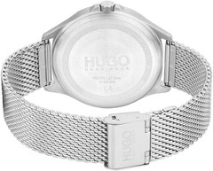 Stylish Gold-Tone Quartz Watch for Men with Stainless Steel Mesh Bracelet