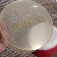 Vintage New Revlon Unforgettable Perfumed Golden Pearl Body Dusting Powder 2 oz