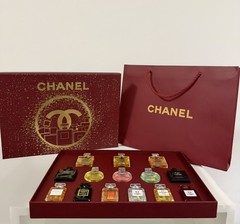 CHANEL 14 Piece Mini Perfume Gift Set New w/ Box Rare Collector Holiday Gift