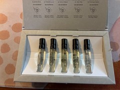ESSENTIAL PARFUMS PARIS Discovery Set 2ml / 0.06 fl oz x 11 samples OPENED BOX