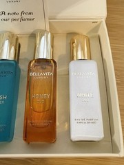 Bellavita Luxury Unisex Perfume Gift Set with Honey 0.68 Fl Oz (Pack of 4) NIB