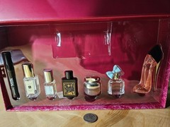 Sephora Favorites Holiday Deluxe Perfume Sampler Set- NO CERTIFICATE#C2-1