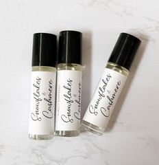 Snowflakes & Cashmere Roll on Perfume Oil 10 ml Bottle Strong Winter Fragrance