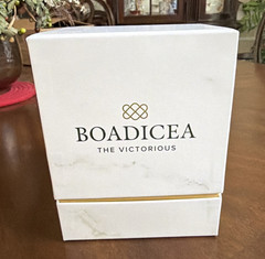 Boadicea the Victorious Monarch Perfume Spray, Regular Size 3.4 fl oz
