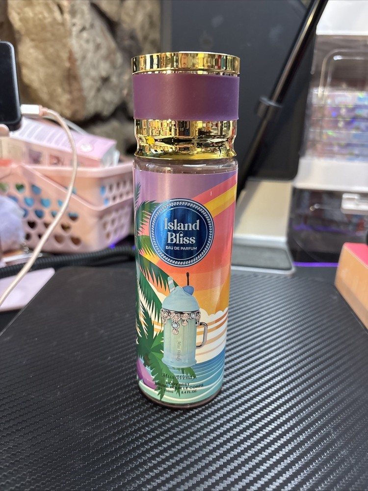 Island Bliss by Miss Wendy 8.4 oz body mist…