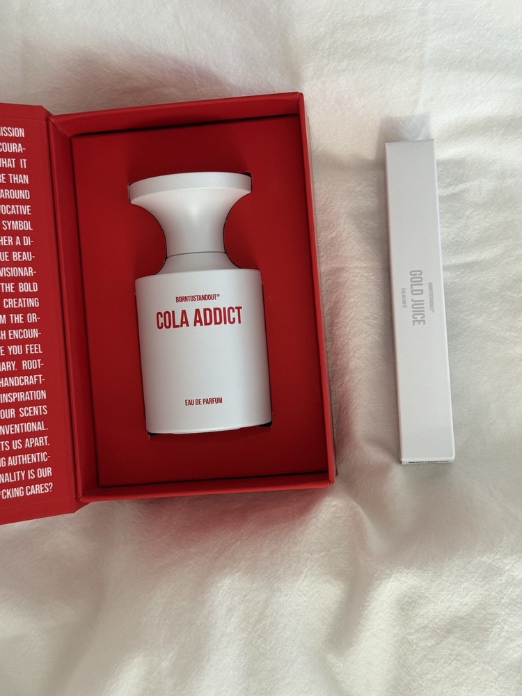 Born To Standout Cola Addict Full Size And Golden Juice Travel Size Parfum