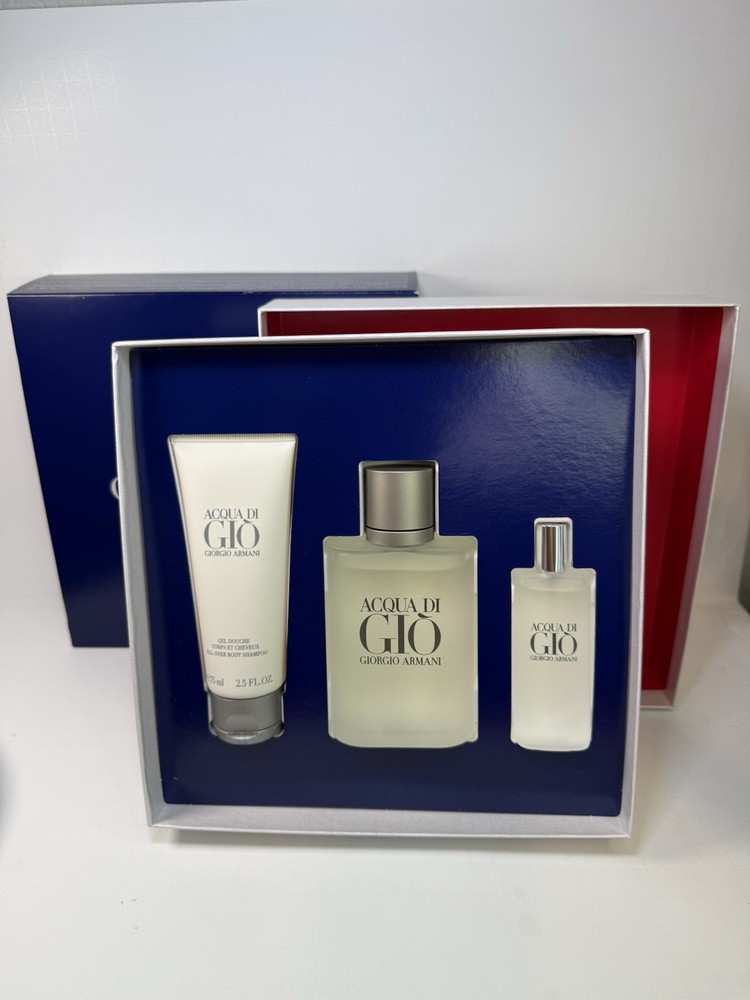 Giorgio Armani Acqua di Giò Eau de Toilette – Men’s 3 Piece Gift Set