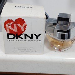 DKNY my DKNY Eau de Parfum Spray Regular Size 1.0 fl oz / 30 mL