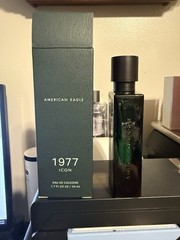 AEO 1977 Icon Eau de 1.7 oz / 50 ml Eau De Cologne spray Very Rare sealed in box