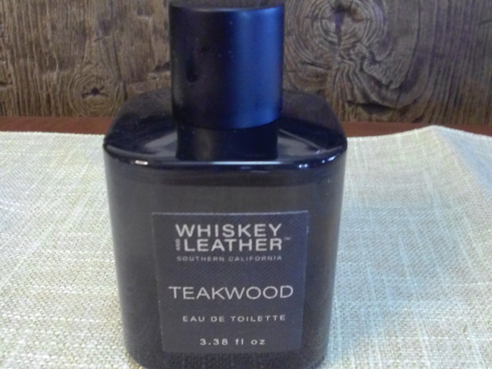 Whiskey And Leather Teakwood Eau De Toilette Sand + Fog Mens Fragrance 3.38 oz