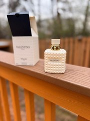 VALENTINO DONNA BORN IN ROMA IVORY EAU DE PARFUM SPRAY 3.4 Oz / 100 ml NEW-Seal