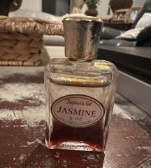 Windsor International, Inc. Jasmine Perfume Oil 1/4 oz Fragrant Oil Glass Bottle