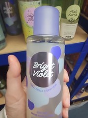 VICTORIA’S SECRET PINK BRIGHT VIOLET BODY MIST SPRAY 8.4 FL OZ