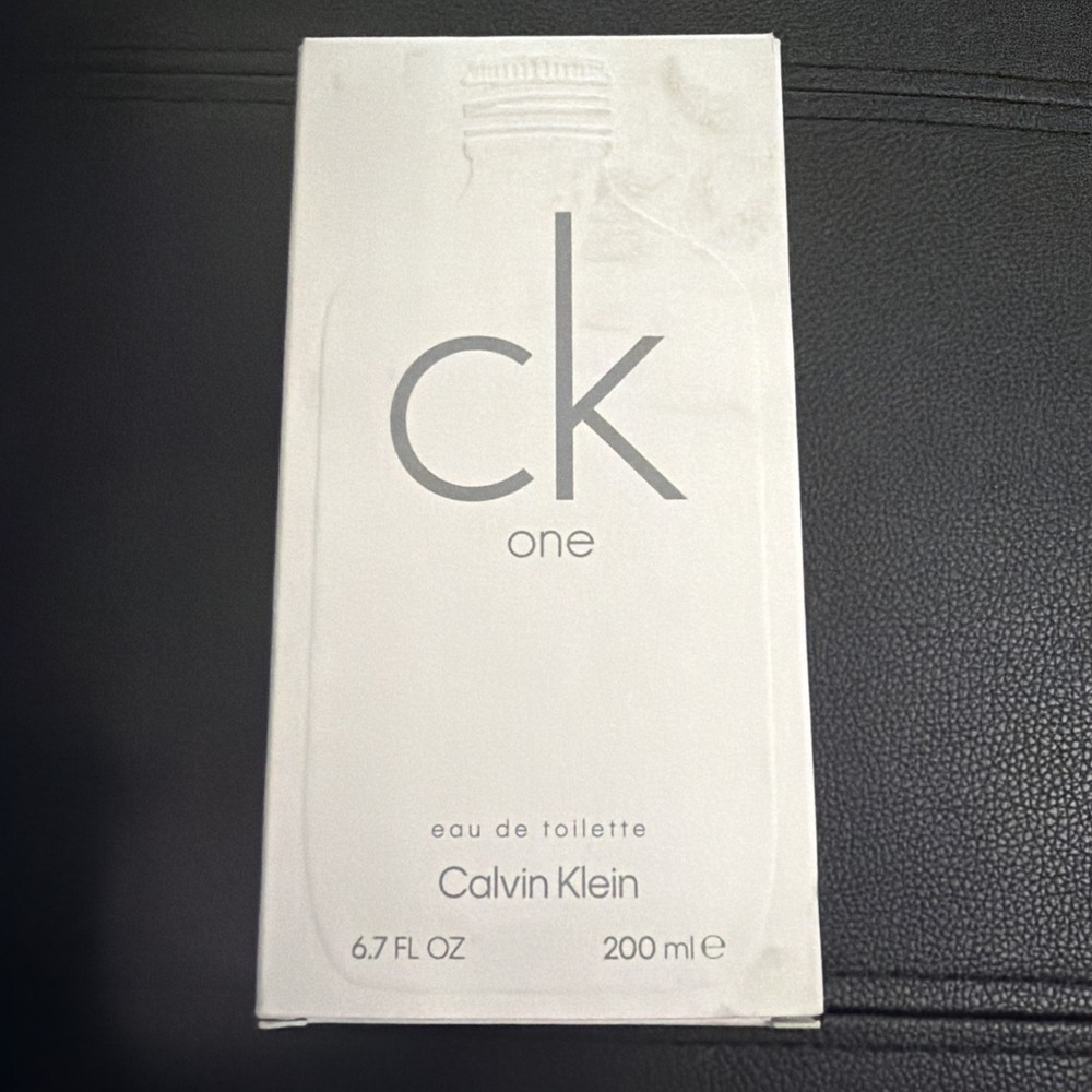 CK One by Calvin Klein for Unisex 6.7 oz Eau De Toilette Spray
