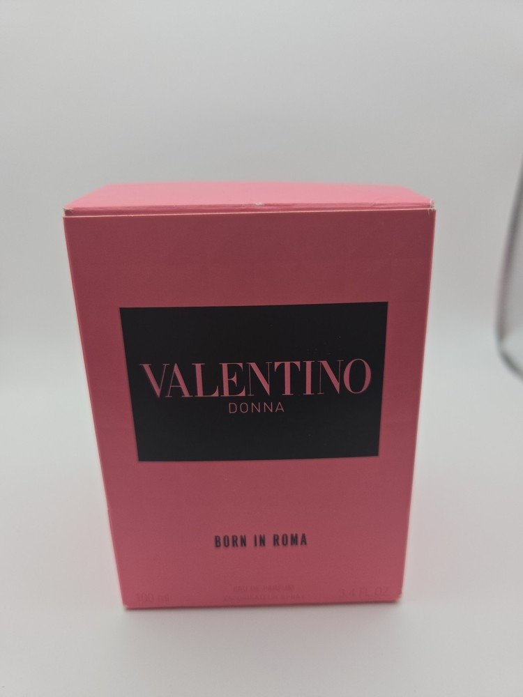 New in sealed box Valentino Donna Born In Roma Perfume 3.4oz EDP Spray for Women