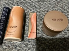 TRESELLE FRAGRANCE SET by Avon–5 piece Set–NEW