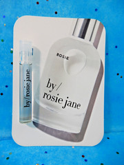 Womens High End Designer Niche Eau de Parfum Eau de Toilette Fragrance Selection