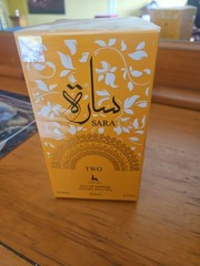 Eau de Parfum Spray Women, 3.4 oz