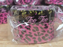 Betsey Johnson TOO TOO Shimmer Scented Fraganced Body Powder SEALED .53oz NEW