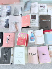 NEW LOT OF HIGH END PERFUME FRAGRANCE SAMPLE VIALS DISCONTINUED DISCOVERY SETS