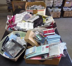 WAREHOUSE CLEANUP SALE 100 PERFUME VIALS MEN+LADIES RANDOMLY PICKED .34 EACH
