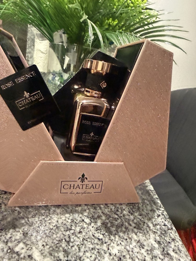 Chateau Rose Essence Extrait de Parfum Spray, Regular Size 2.7 fl oz