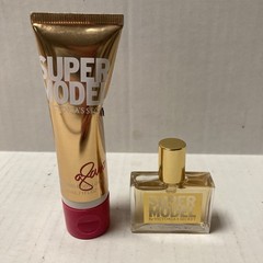Victoria’s Secret Super Model Mini Purse Keychain Perfume & Body Lotion NWT RARE