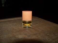 Clinque Happy Parfum spray .14 fl oz/4 ml New Without Box Full Travel Size