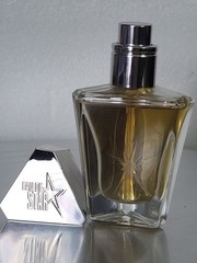 Eau de Star by Thierry Mugler Eau de Toilette Spray 0.8 fl.oz/25 ml w/out Box