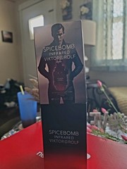 Viktor & Rolf Men’s Spicebomb Infrared Eau de Toilette Spray – 90 ML-3.04 Fl Oz