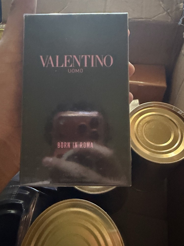 Valentino Uomo Born In Roma Eau de Toilette 3.4 fl oz Spray Vanilla Men