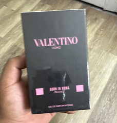 Valentino Uomo Born In Roma Intense EDP Intense Spray Regular Size 3.4 fl oz