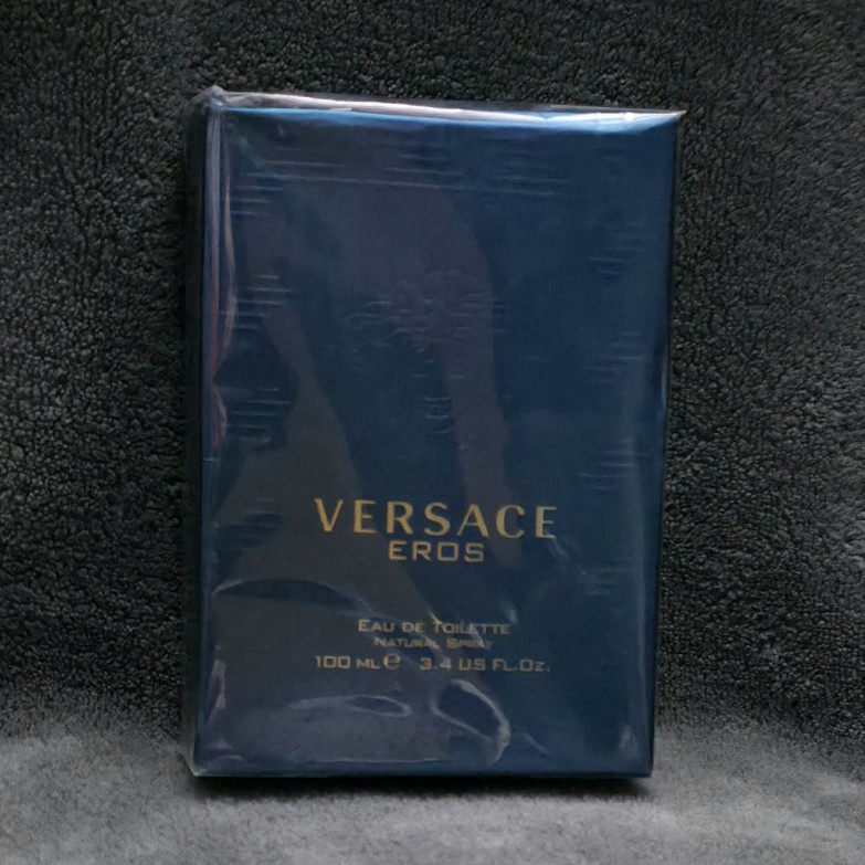 Versace Eros Eau de Toilette Spray for Men, Regular Size 3.4 fl oz