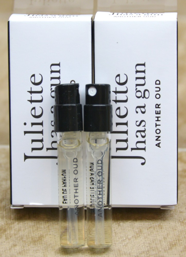 ANOTHER OUD JULIETTE HAS A GUN 2 x SAMPLES 0.057 FL. OZ 1.7 ML EAU DE PARFUM