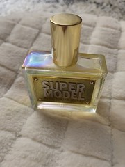 Victoria’s Secret SUPER MODEL Eau De Parfum 75ml, 2.5oz Spray.