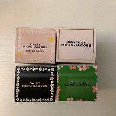 Marc Jacob 4Pc Mini Set – Daisy 4ml + Daisy Eau So Fresh 4ml + Daisy Wild 4ml +