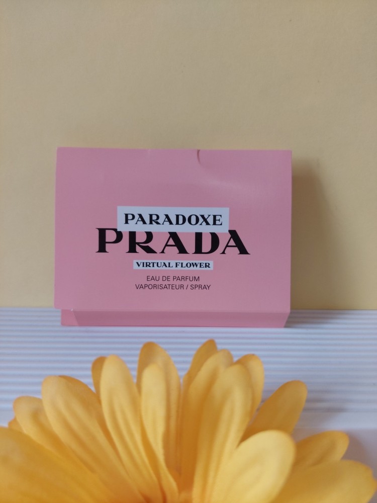 Paradoxe Prada Virtual Flower Women’s Eau de Parfum spray sample size 0.04oz New
