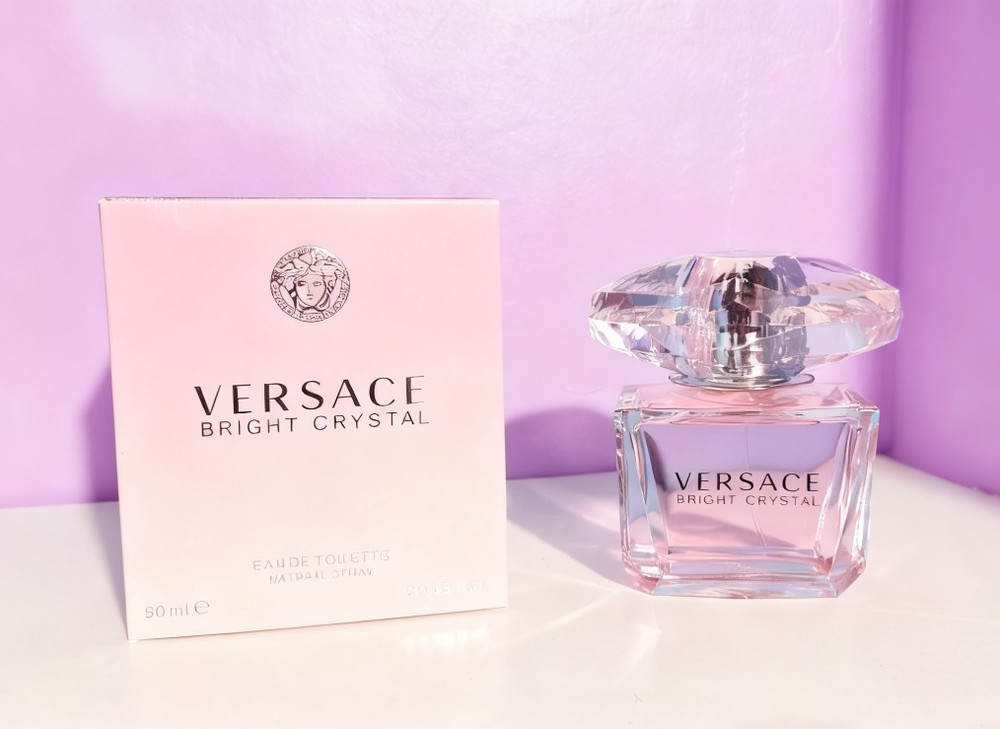 Versace Bright Crystal Eau de Toilette Spray, Regular Size 90 ml