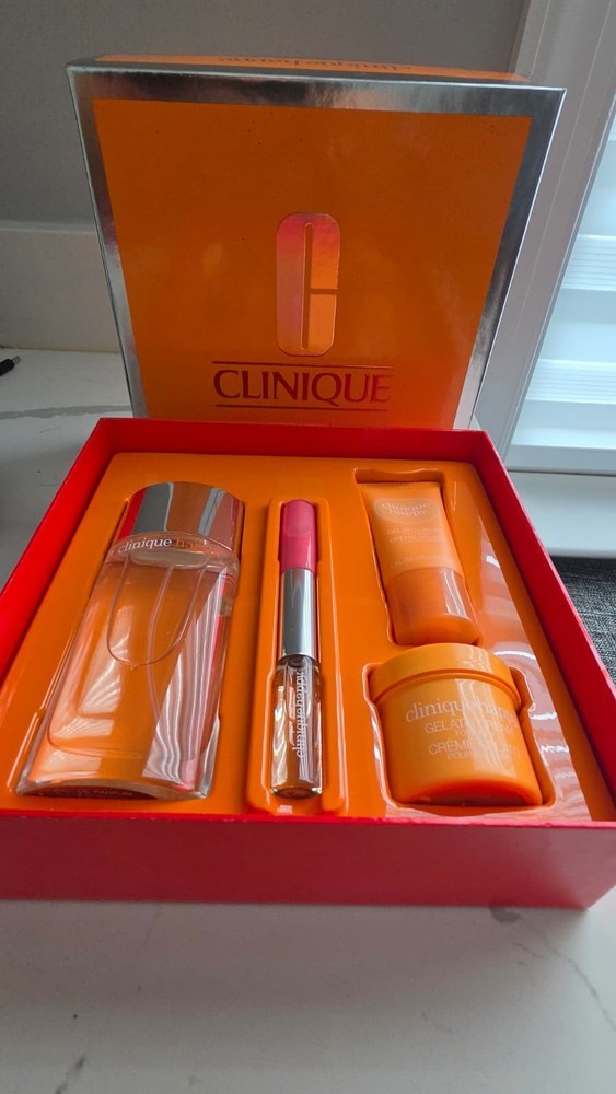 Clinique Perfectly Happy 4 pc Gift Set~Spray/Gelato Cream/Rollerball/Lip/NIB