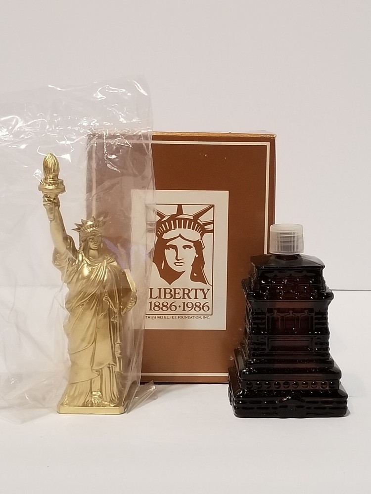 VTG Avon Statue Of Liberty Charisma Cologne Centennial Decanter NIB