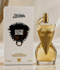 Jean Paul Gaultier Gaultier Divine Eau de Parfum Spray Women’s best Fragrance
