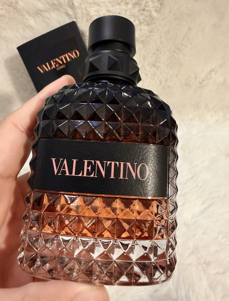 Valentino Uomo Born In Roma Coral Fantasy EDT Spray, Regular Size 3.4 fl oz