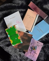 ESTEE LAUDER BRONZE GODDESS EAU De PARFUM SPRAY W/PERFUME SAMPLES