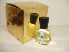 Zelda’s Egyptian Musk Perfume Oil .5oz Jeannie Style Glass Bottle Choose Scent