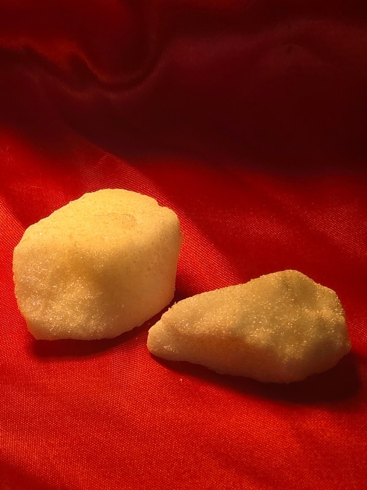 Camphor Natural ~ Cinnamomum Camphora ~ Vietnam