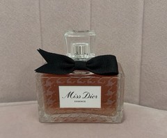 miss dior essence